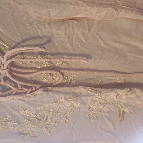 Top - Picture 2 of 5